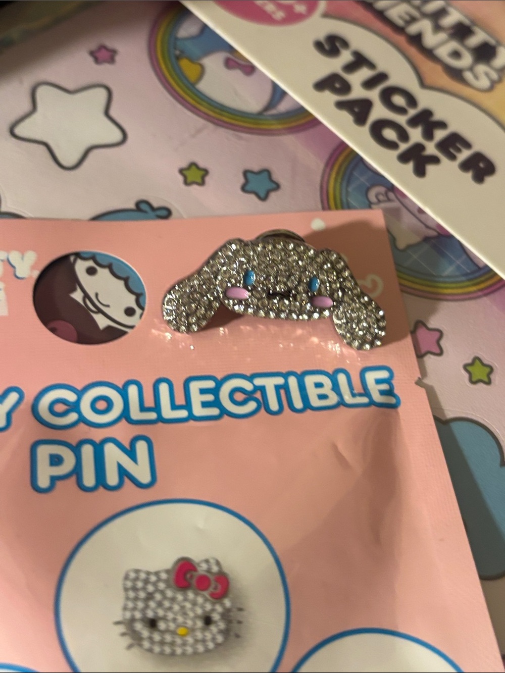 Cinamonroll   Sparkle Character Collectible Pin - Pink